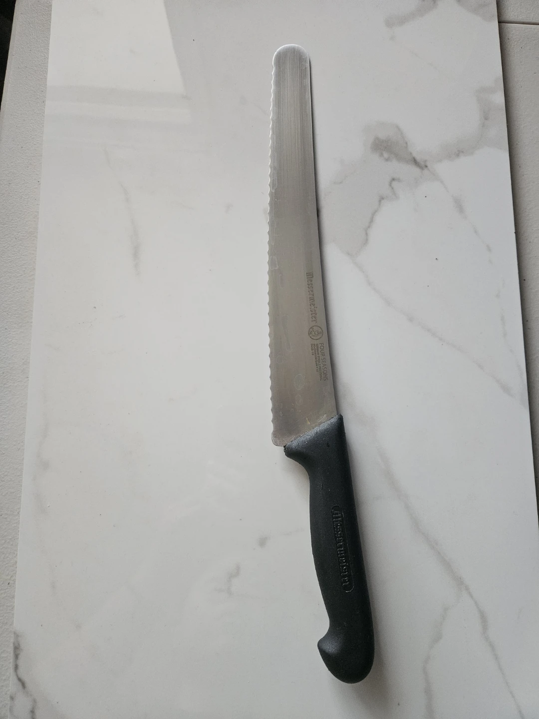 Wüsthof Classic Ikon Bread Knife