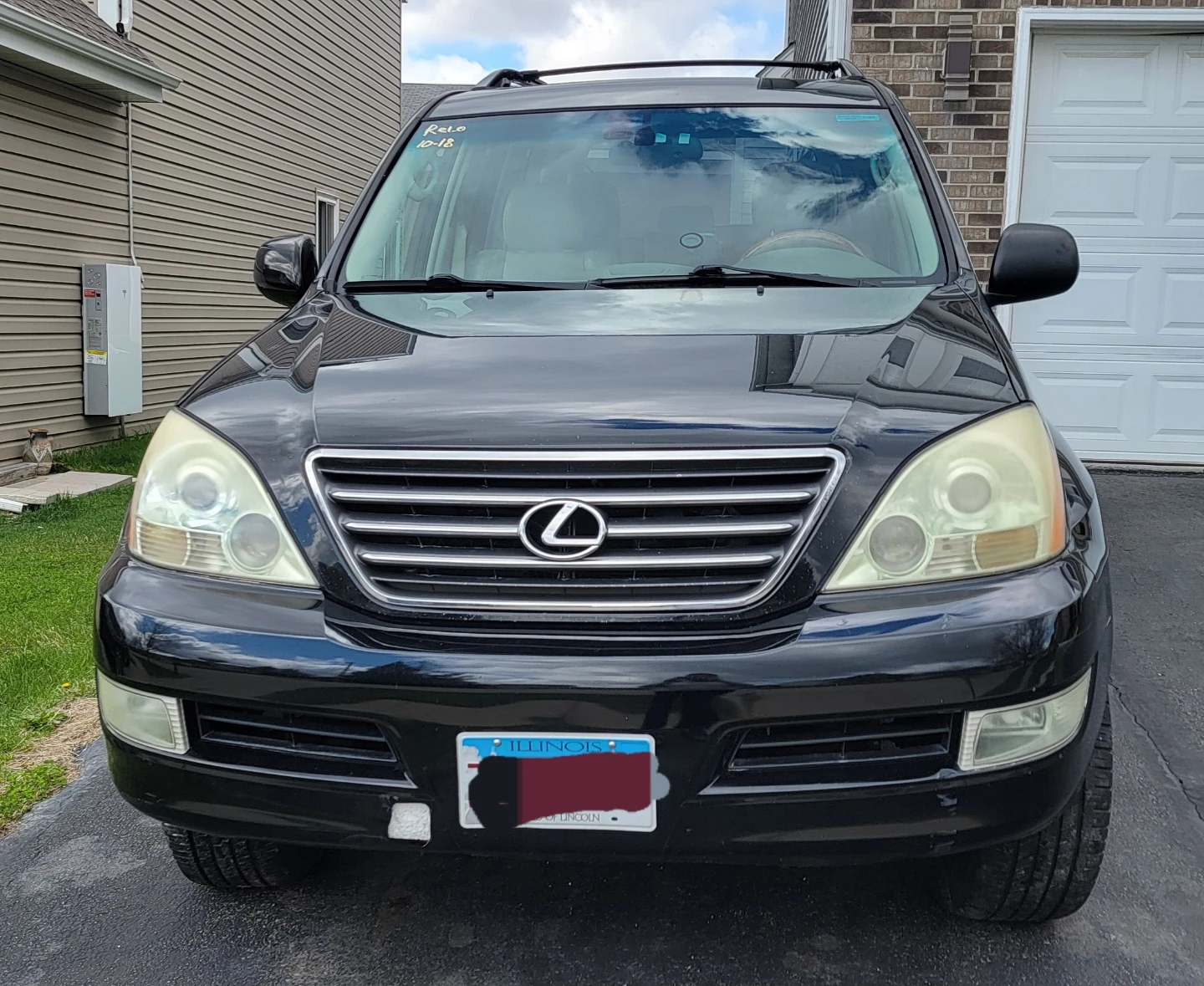 Black Lexus GX470 SUV