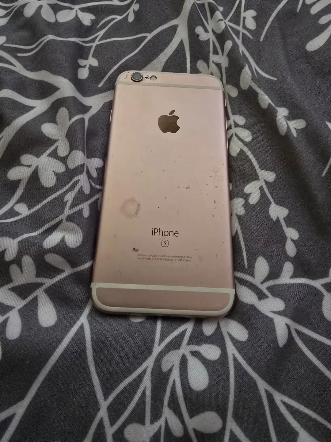Rose Gold Apple iPhone 6s