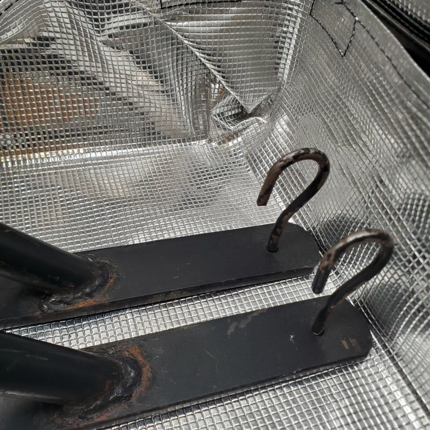 Heavy duty brackets with hooks - photo 2