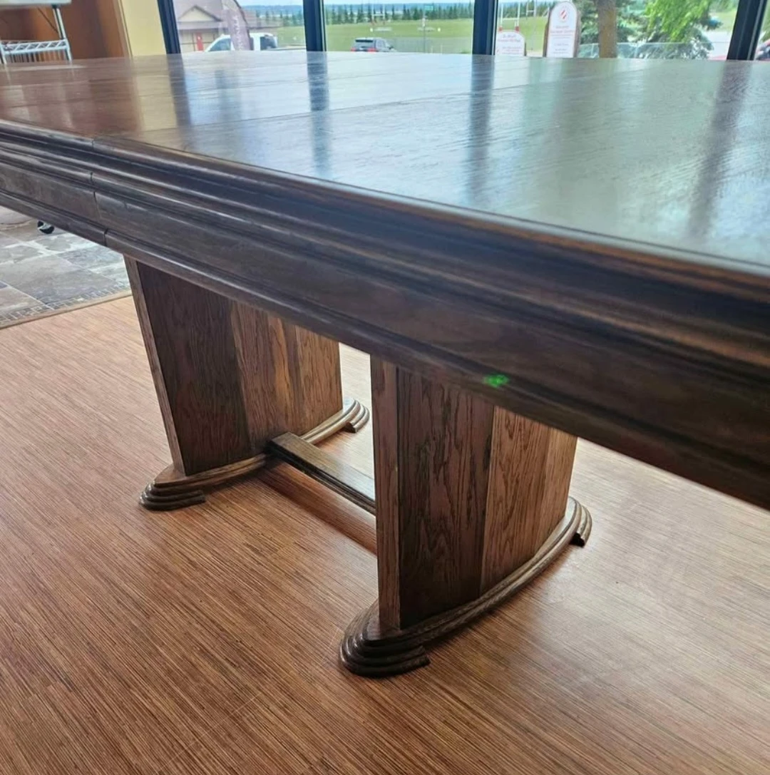 SOLID OAK Table