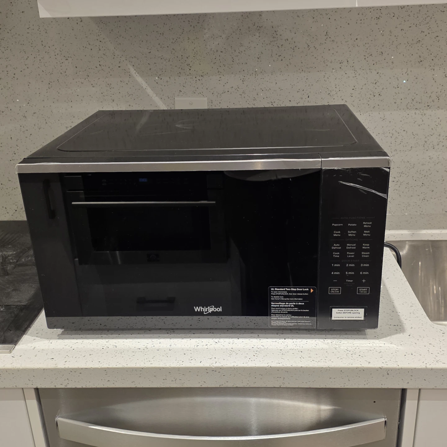 Whirlpool 1.6 Cu. Ft. Sensor Microwave - New