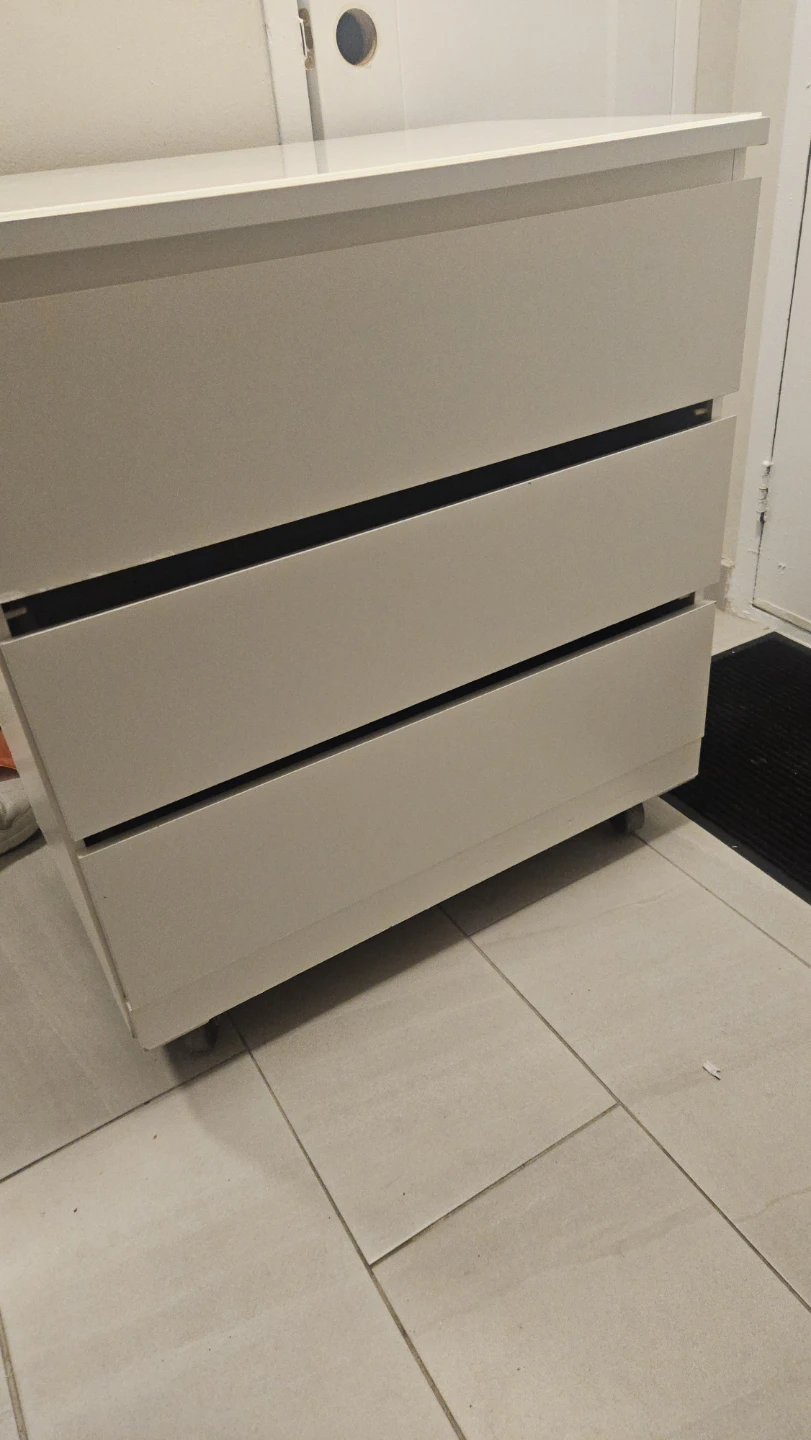 Ikea Malm dresser