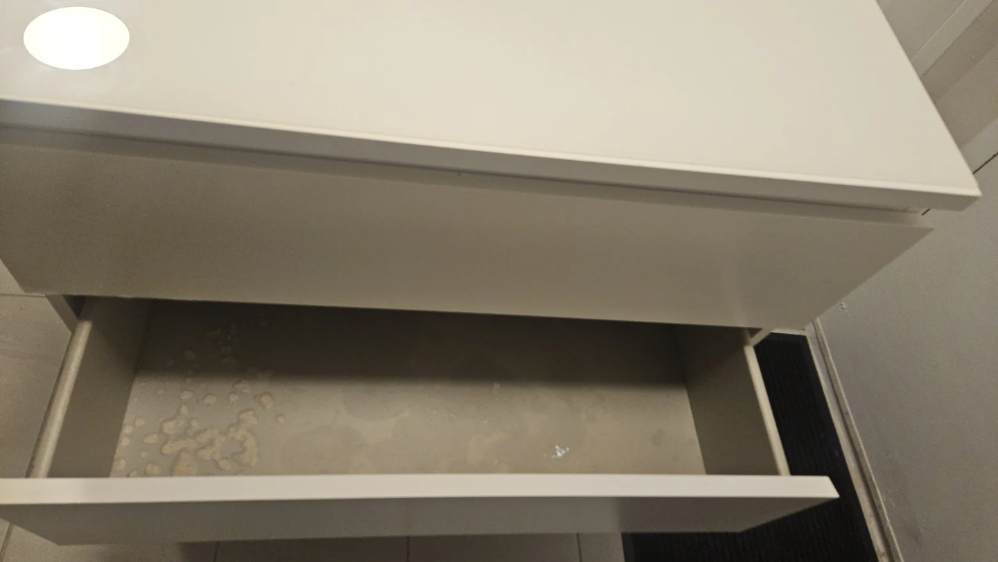 Ikea Malm dresser - photo 3
