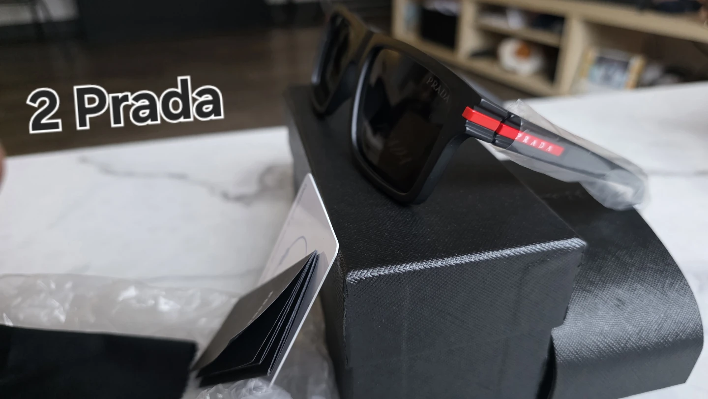 Prada Sunglasses - photo 3