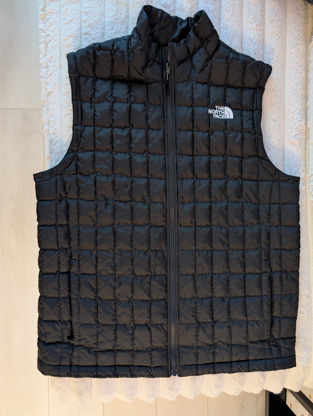 The North Face men vest - Large