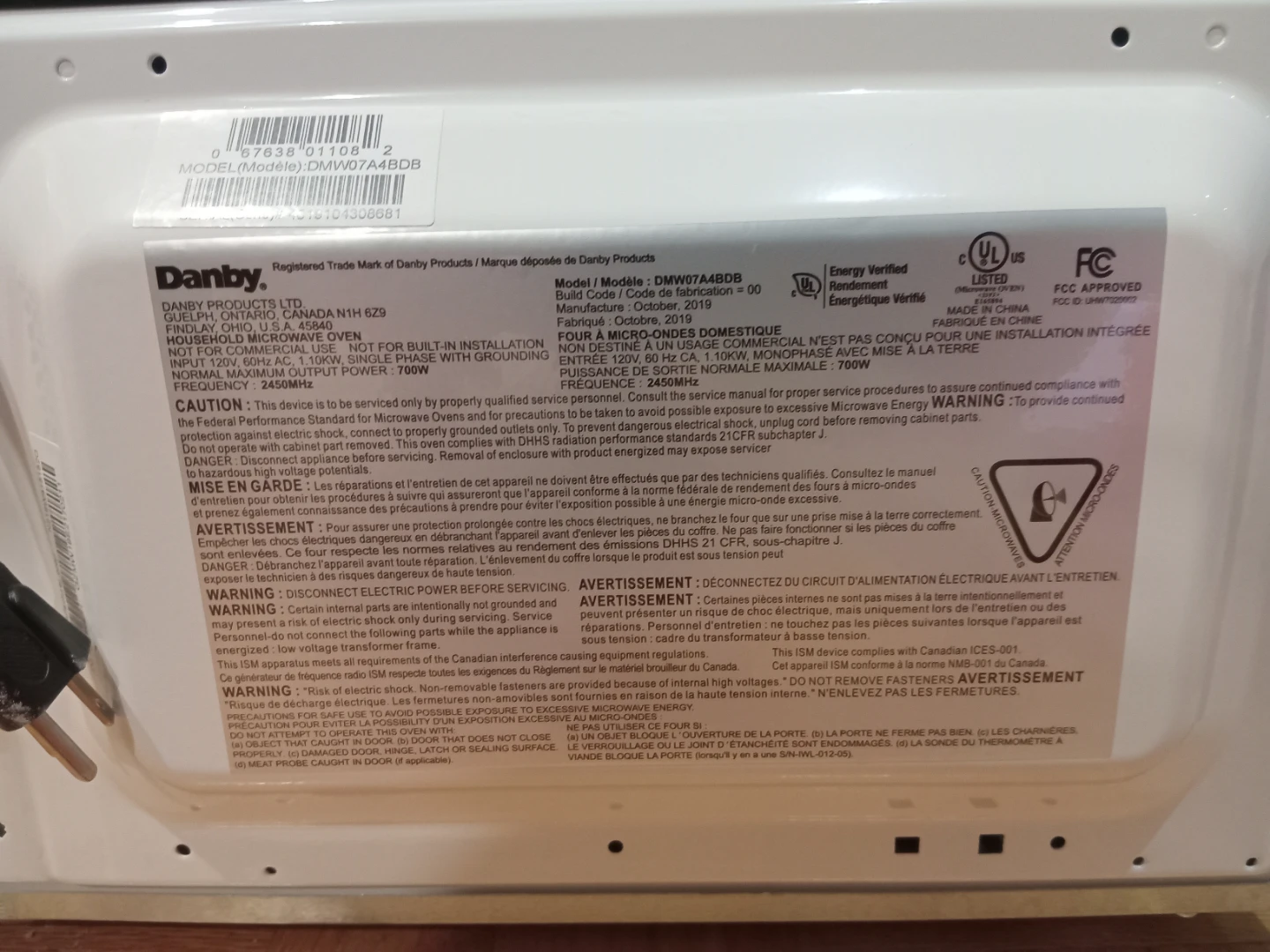 Danby 0.7 cu. ft. Microwave - Black - photo 3