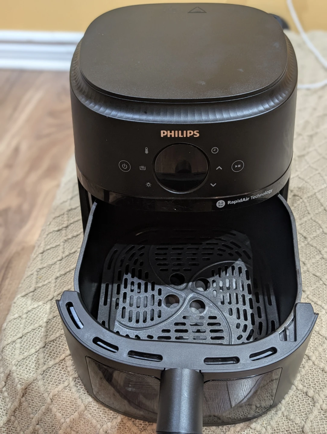 Philips Air Fryer with Rapid Air Technology