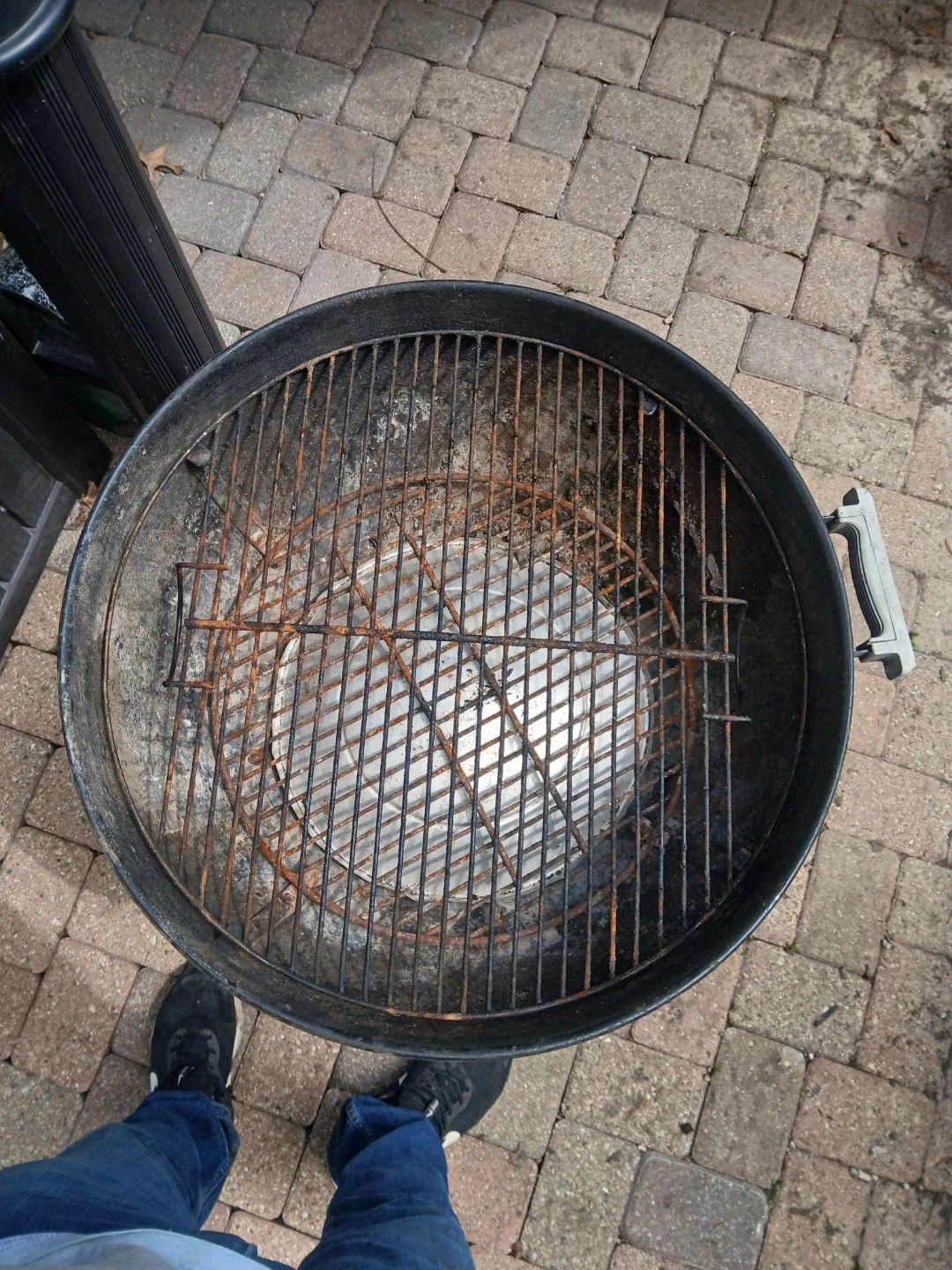 Weber Kettle Grill - photo 5