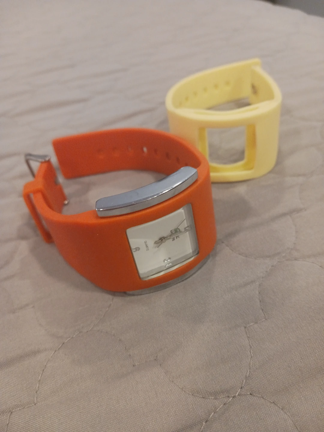 Lacoste Orange Silicone Quartz Watch - photo 3