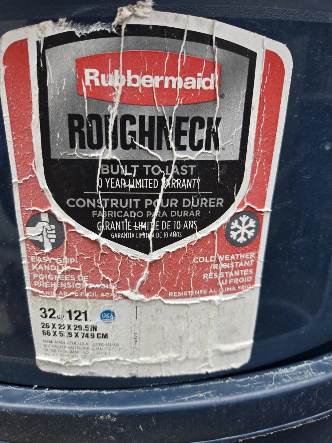Rubbermaid Roughneck 32 Gallon Trash Can - photo 2
