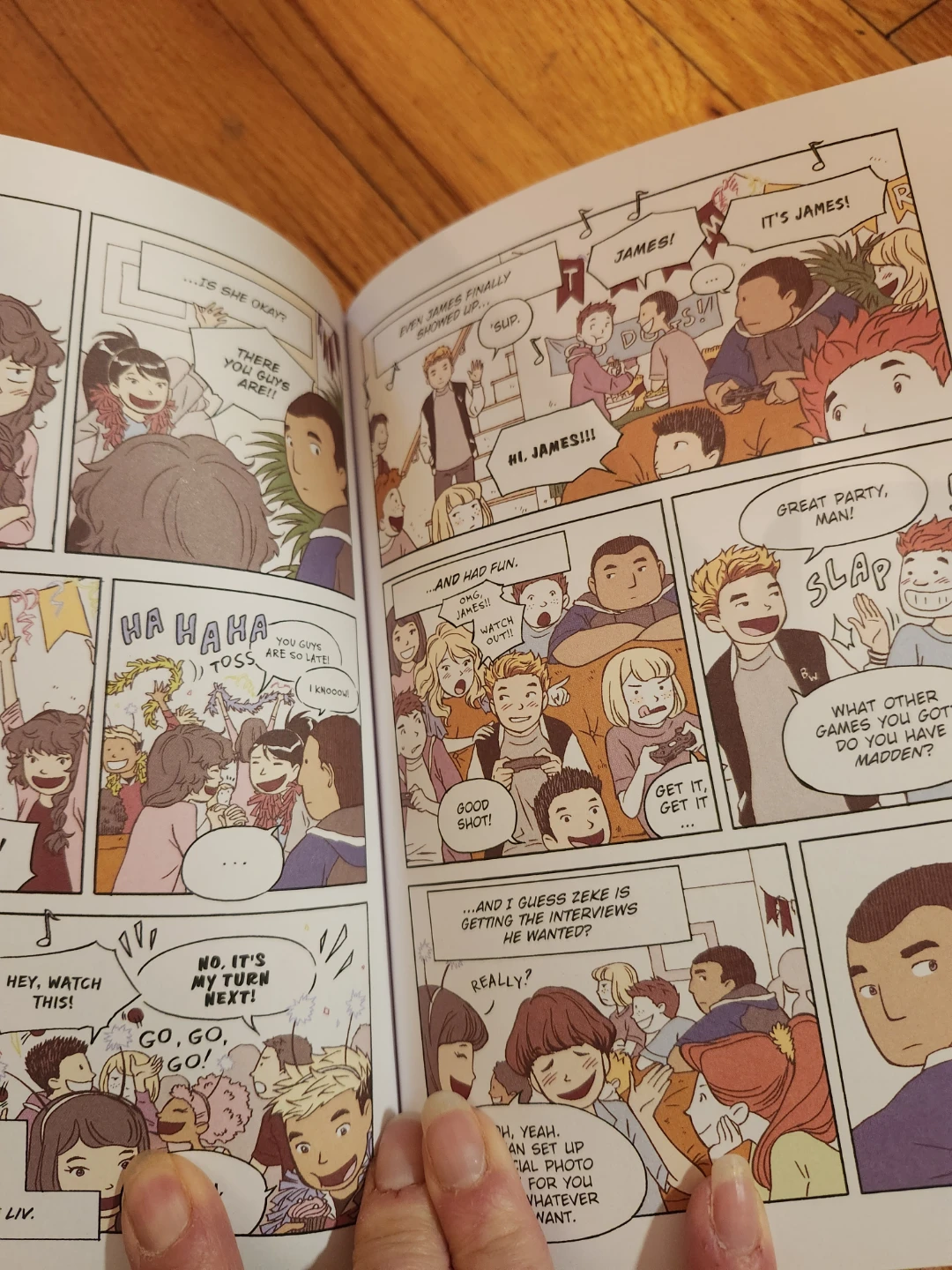 Crush graphic novel by Svetlana Chmakova - photo 4