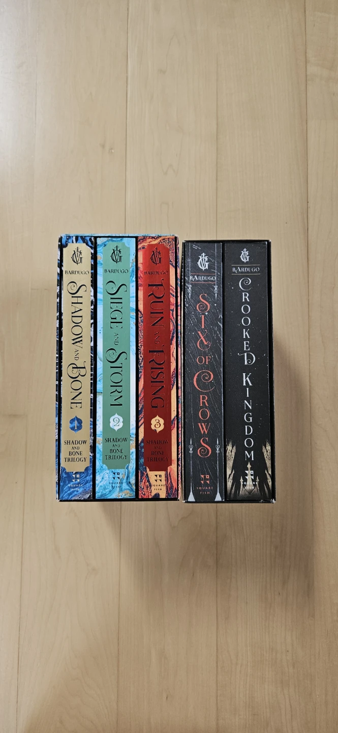 Shadow and Bone Trilogy & Six of Crows Duology