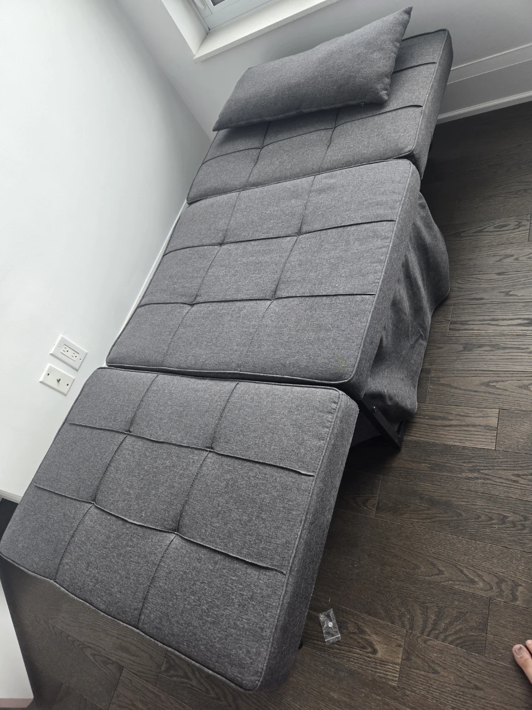 Grey Tufted Convertible Ottoman Chair/Bed
