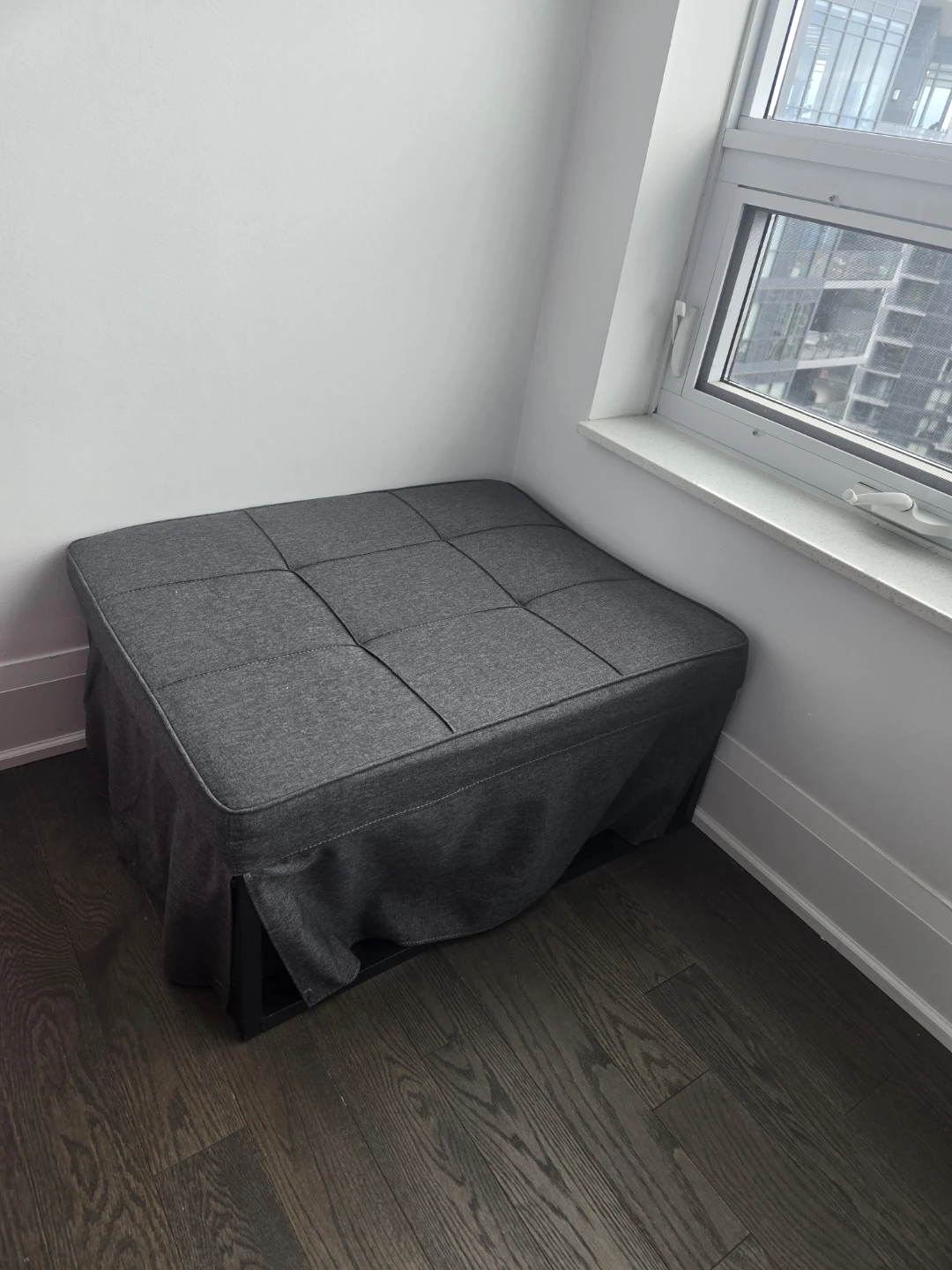 Grey Tufted Convertible Ottoman Chair/Bed - photo 3
