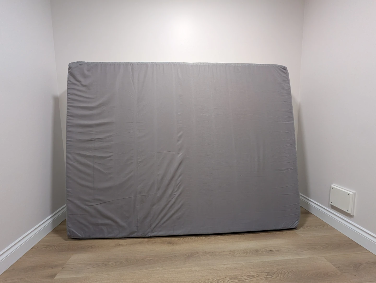 Queen memory-foam mattress like new