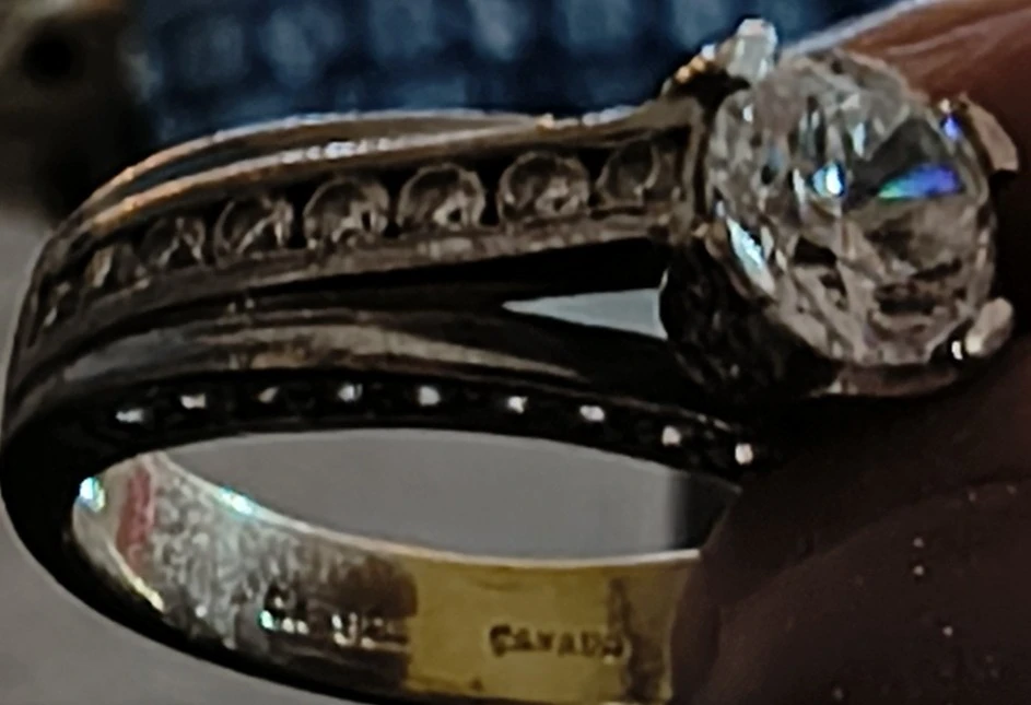 Sterling Silver Ring with Cubic Zirconia - photo 3
