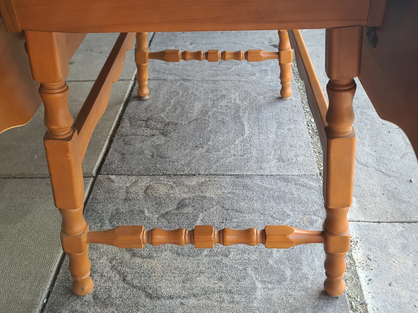 Wooden Drop-Leaf Dining Table - photo 5
