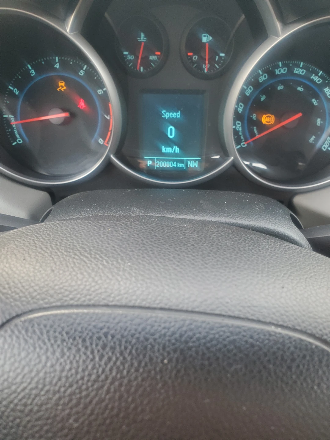 Chevrolet Cruze Sedan - Burgundy - photo 3