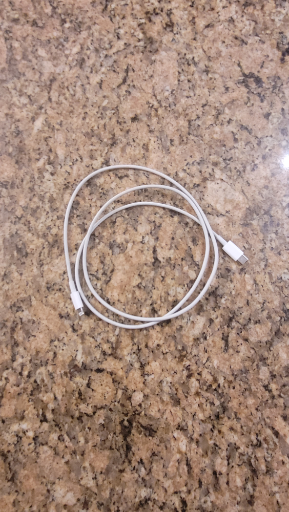 Apple USB-C Power Adapter & Cable - photo 3