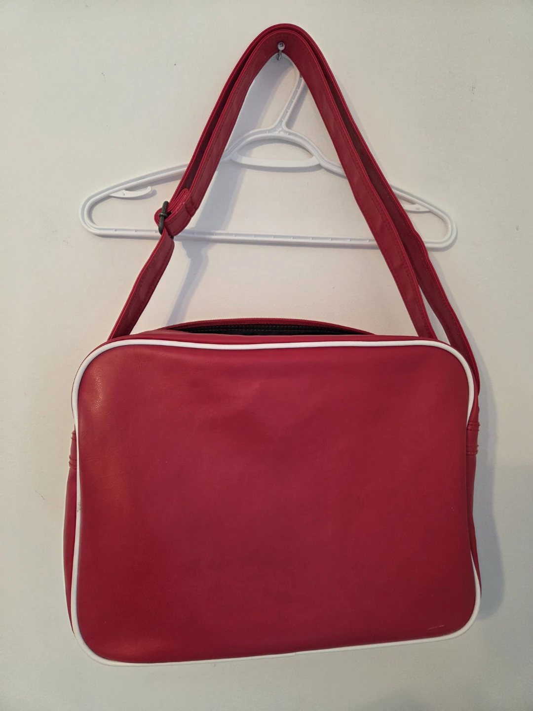 Red Adidas Messenger Bag $25 - photo 2