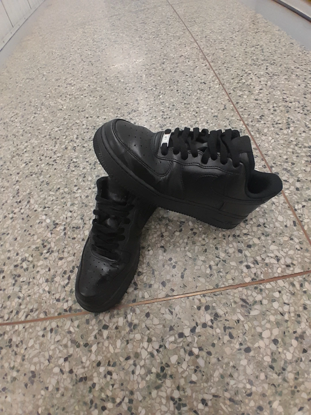 Nike Air Force 1 Low Black Sneakers Size 9 - photo 2