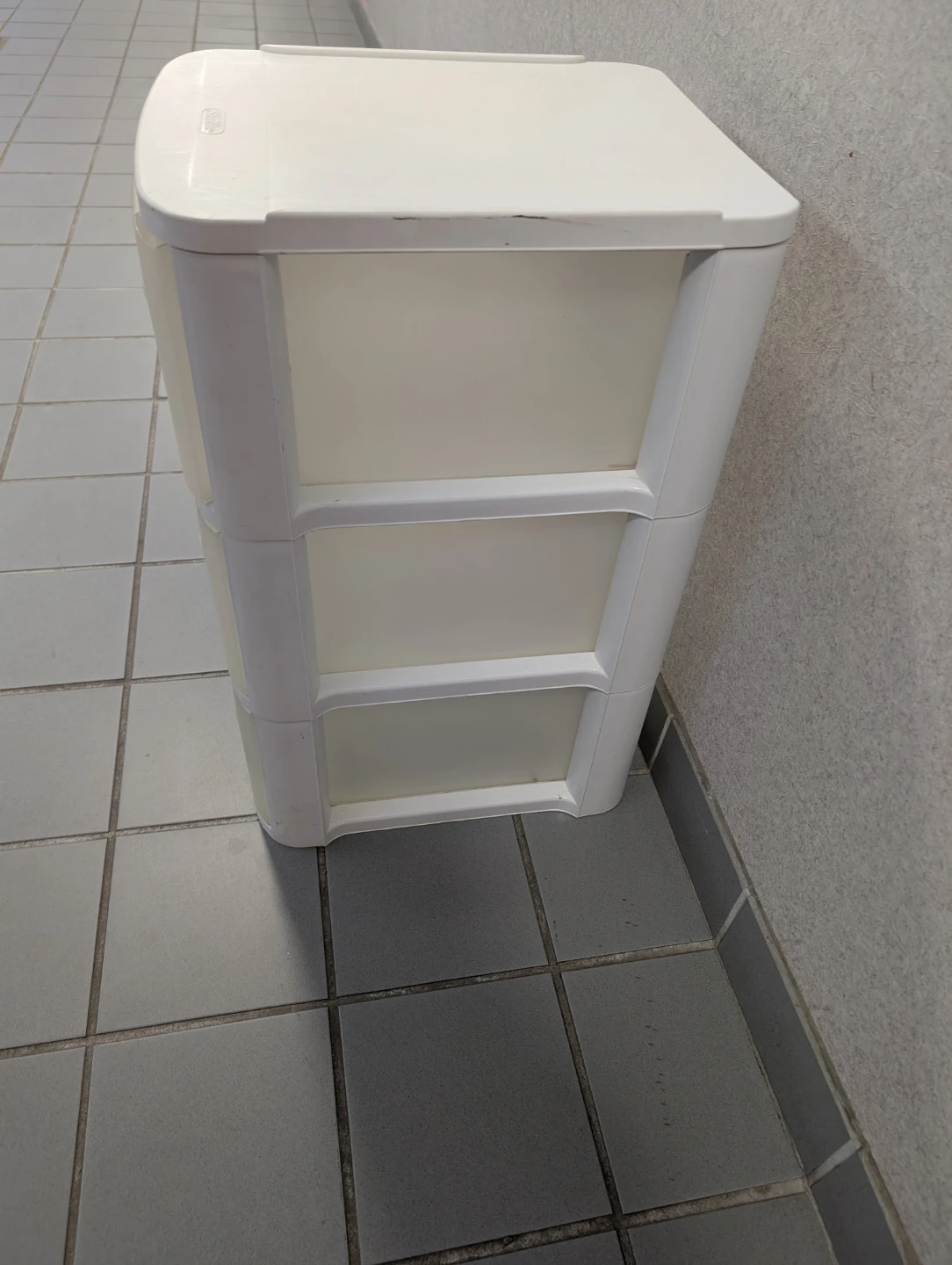 White 3-Drawer Storage Unit - photo 2