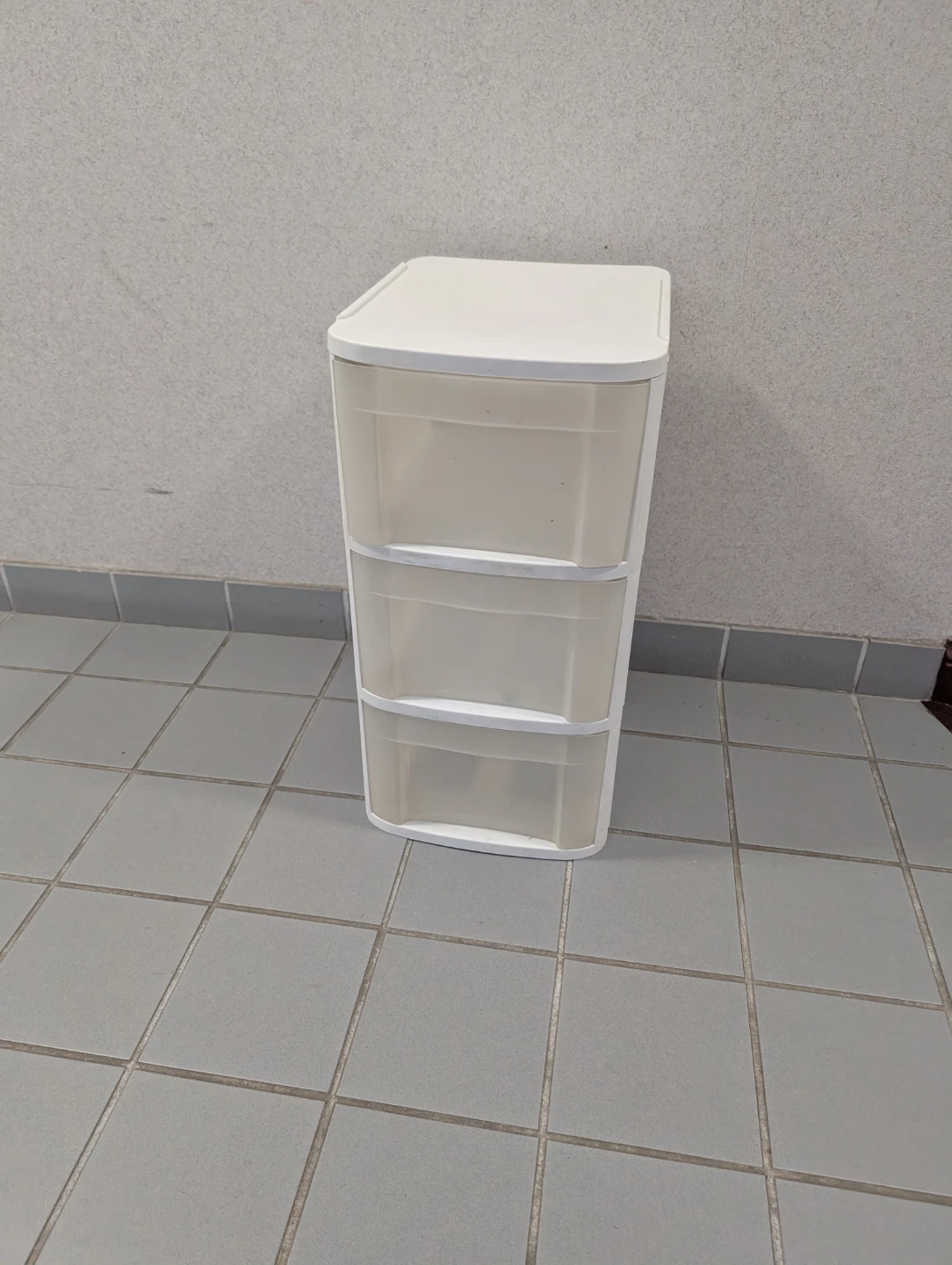 White 3-Drawer Storage Unit - photo 3