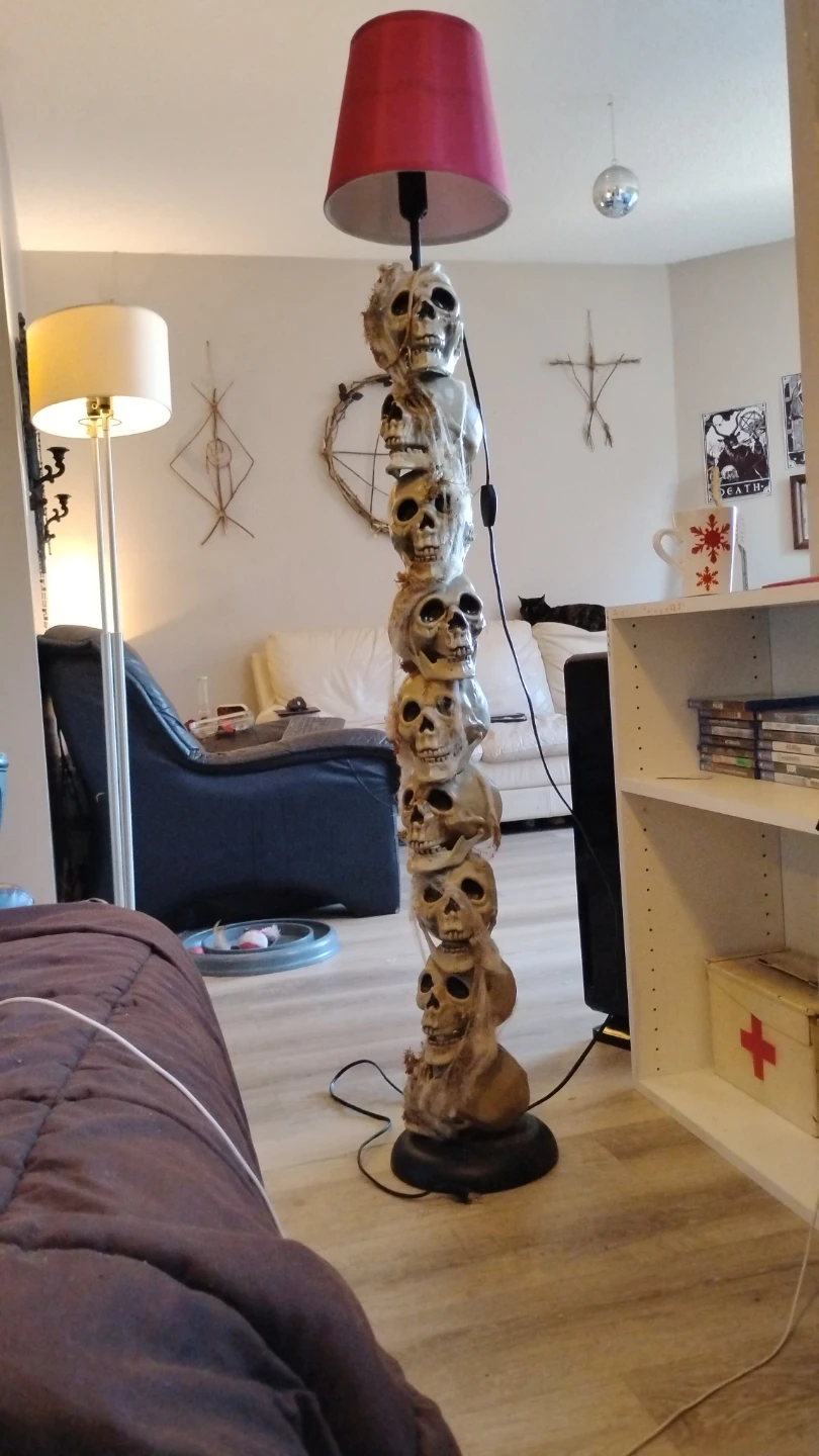 Skull Stack Floor Lamp