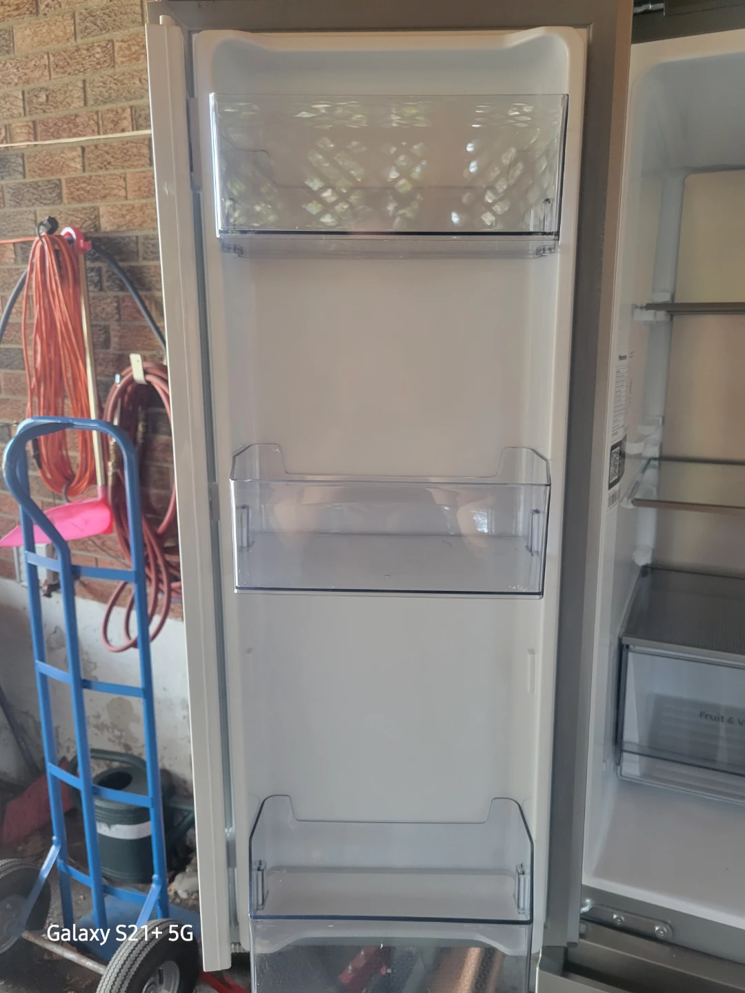 Hisense Quad Door Refrigerator - photo 2