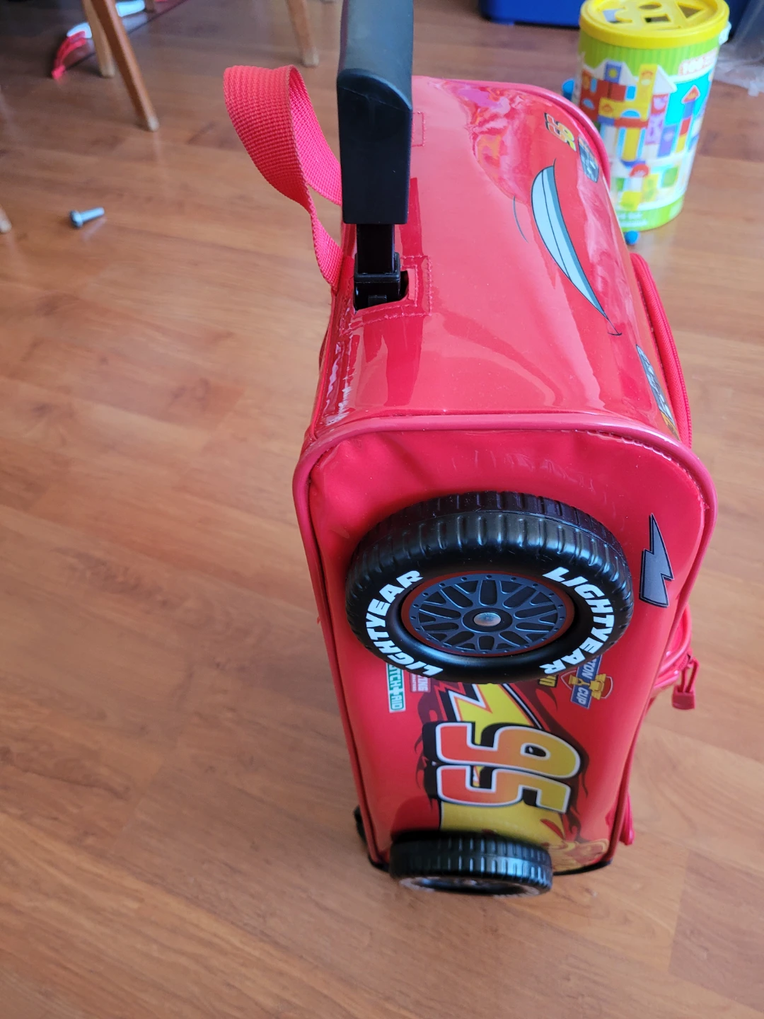 Disney Cars Lightning McQueen Rolling Luggage Suitcase - photo 3
