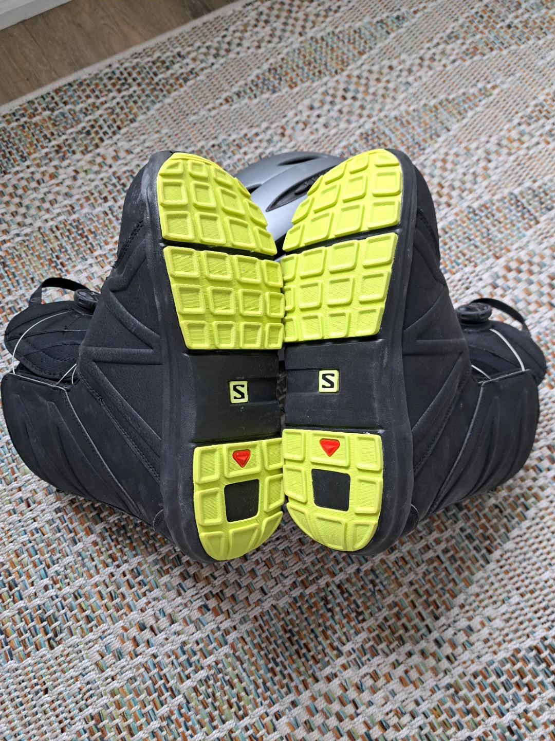 Salomon Snowboard Boots and Silver Helmet - photo 3