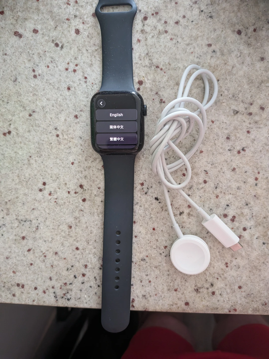 Apple Watch SE 44mm plus sport band & charger