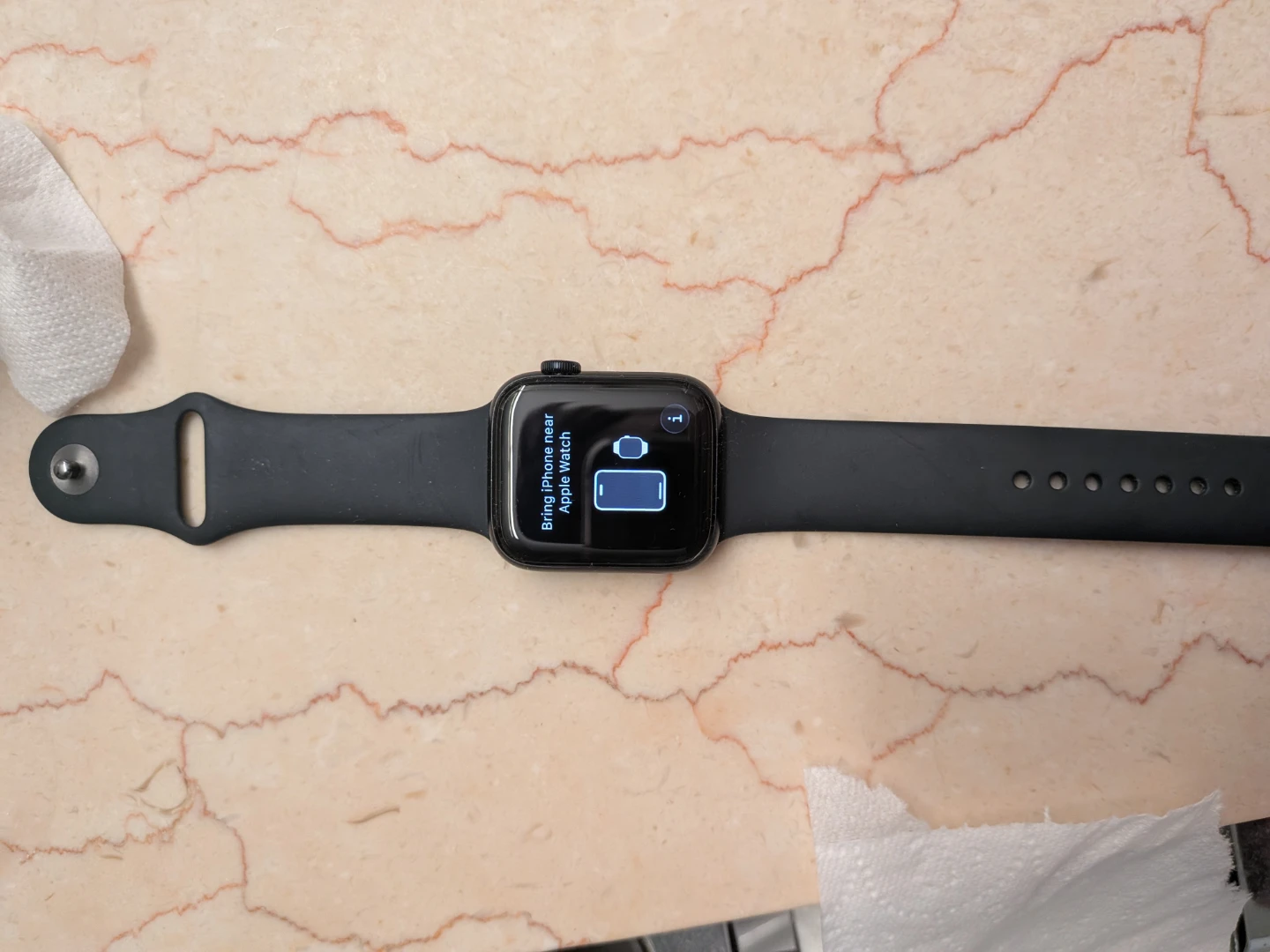 Apple Watch SE 44mm plus sport band & charger - photo 2