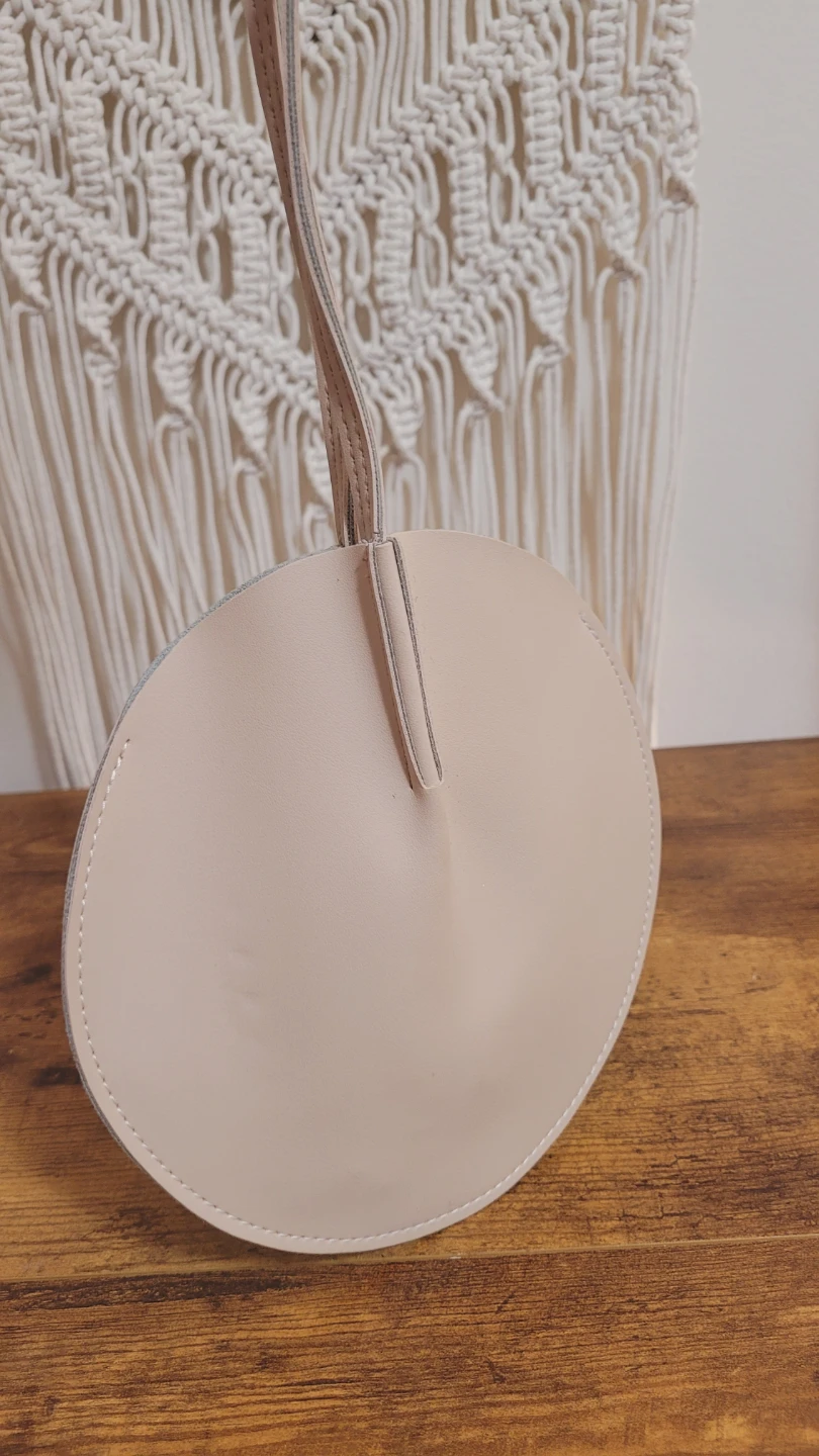 Round Faux Leather Clutch Purse - Cream - photo 5