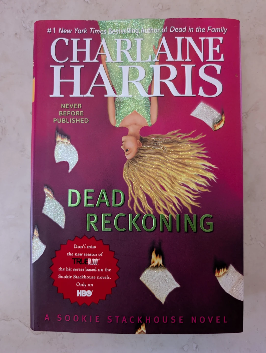 VGUC - Charlaine Harris Dead Reckoning