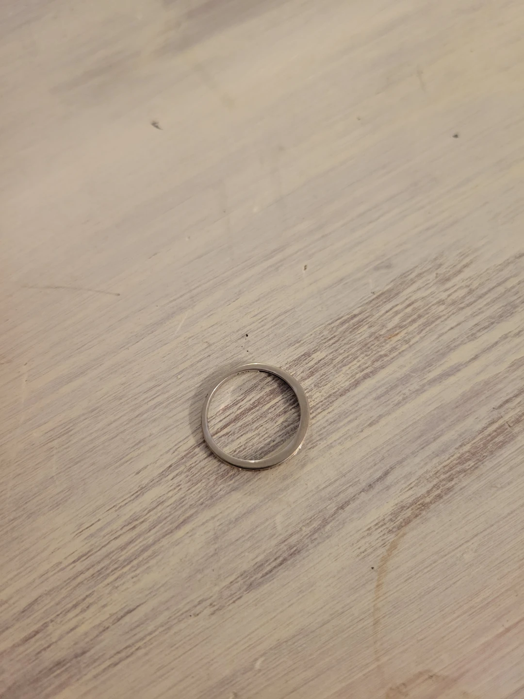 10K White Gold Diamond Band Size 5.5 - photo 3