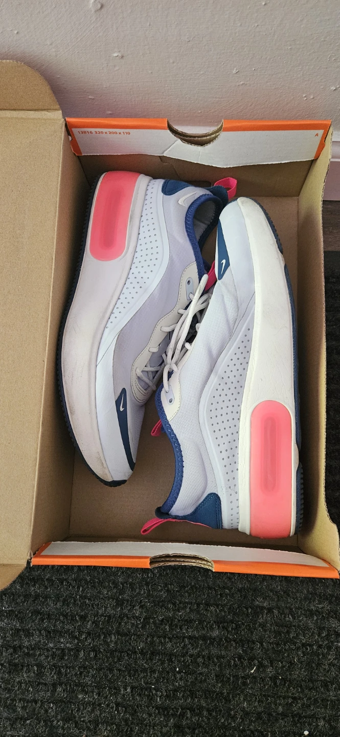 Women's Nike Air Max Dia Sneakers Blue size 9 - photo 3