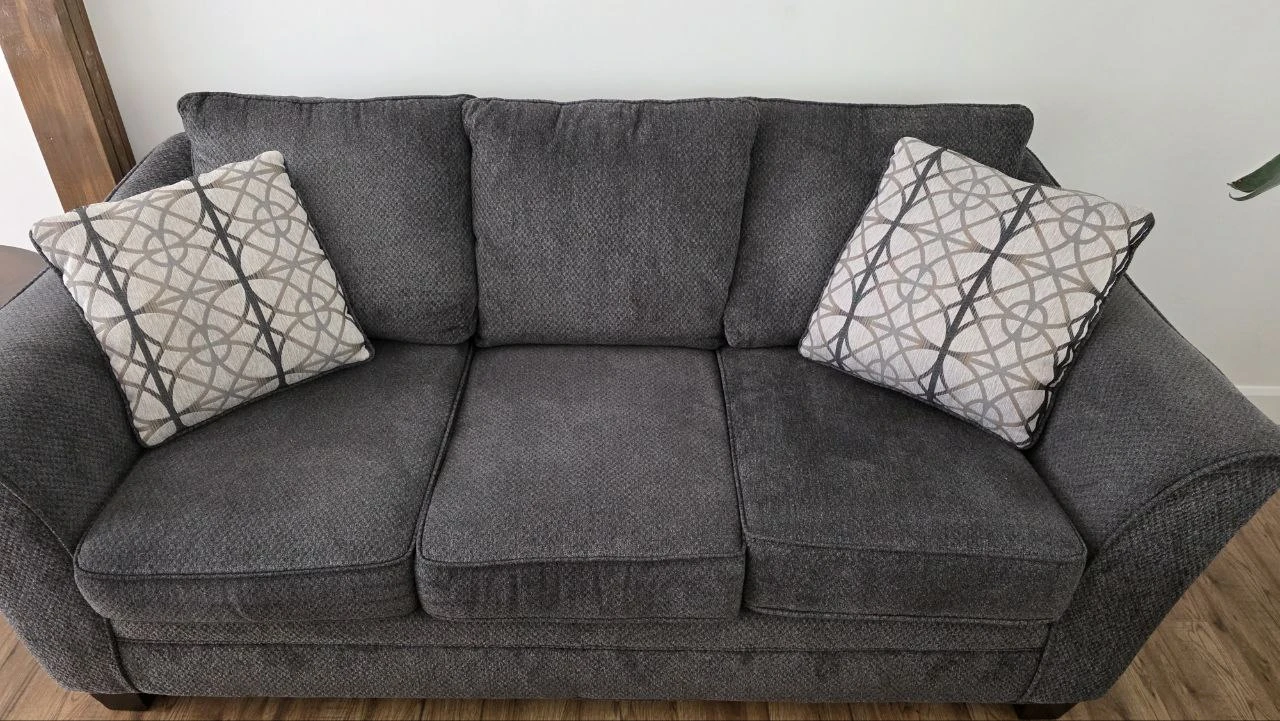 Sofa and loveseat with Decorative Pillows