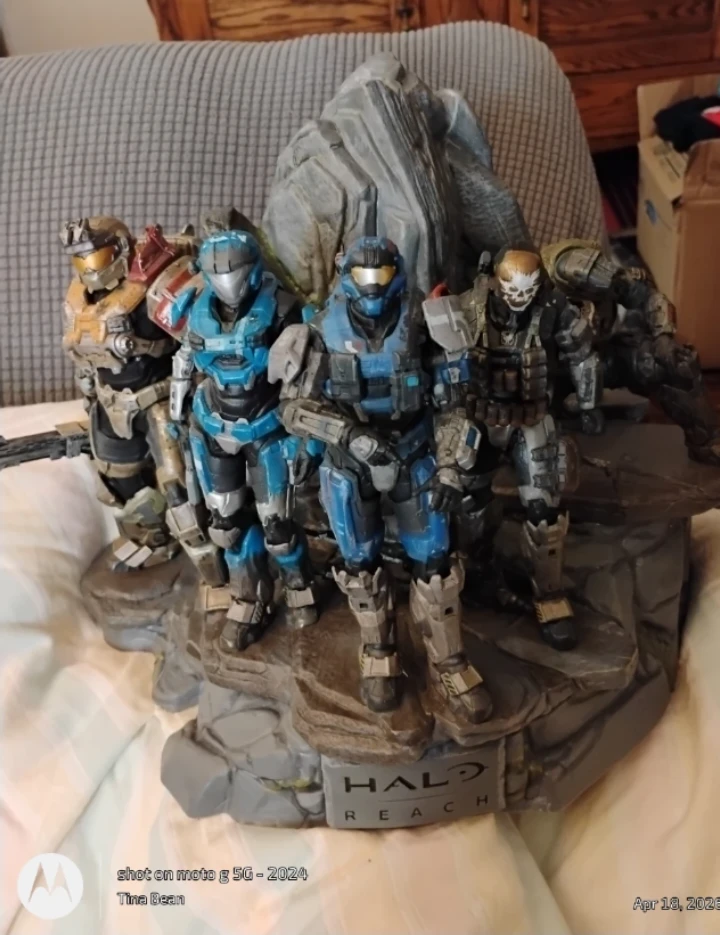 Halo Reach Noble Team Statue - photo 2