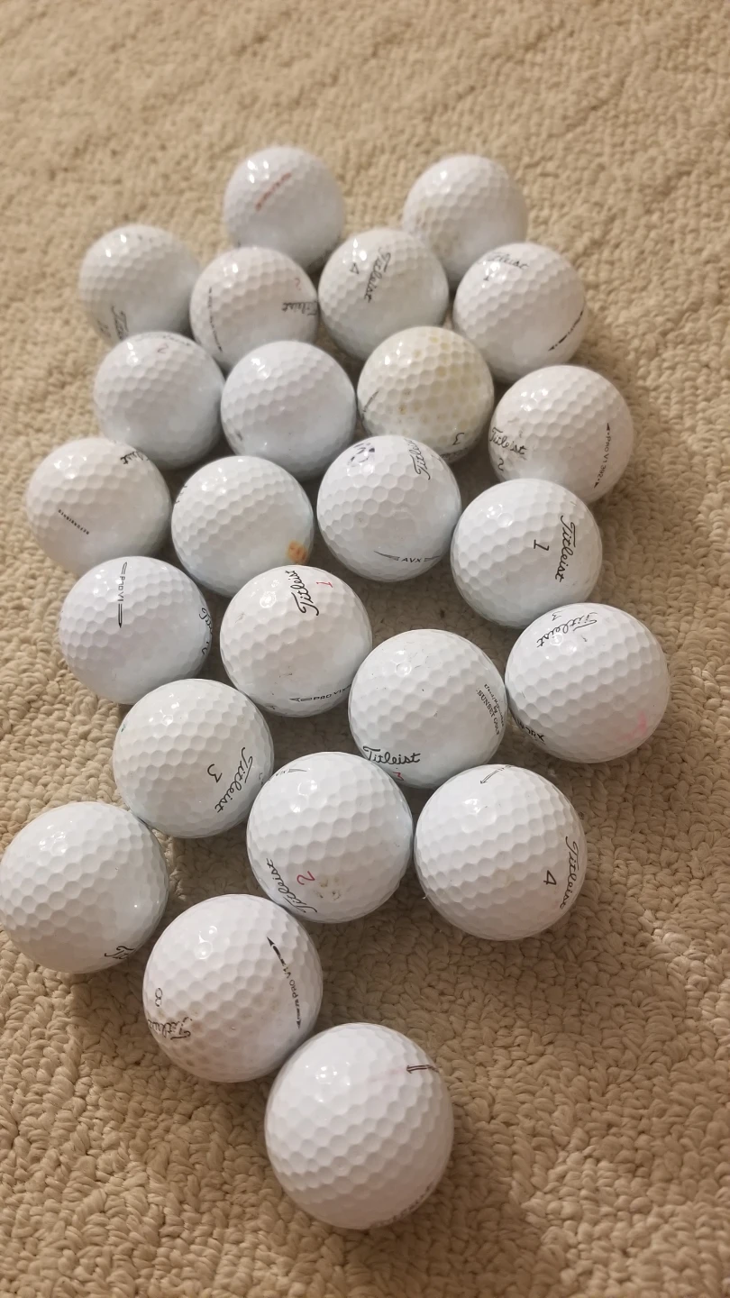 24 Provi Golf Balls. Like New. No Scratches.