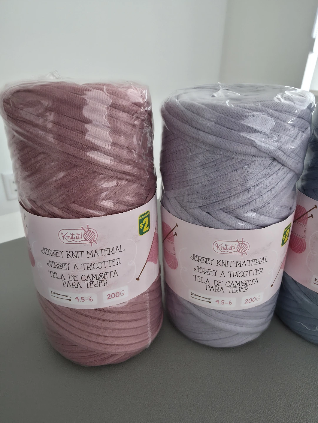 T-Shirt Yarn Bundle – 3 Rolls (200g Each) - New - photo 3