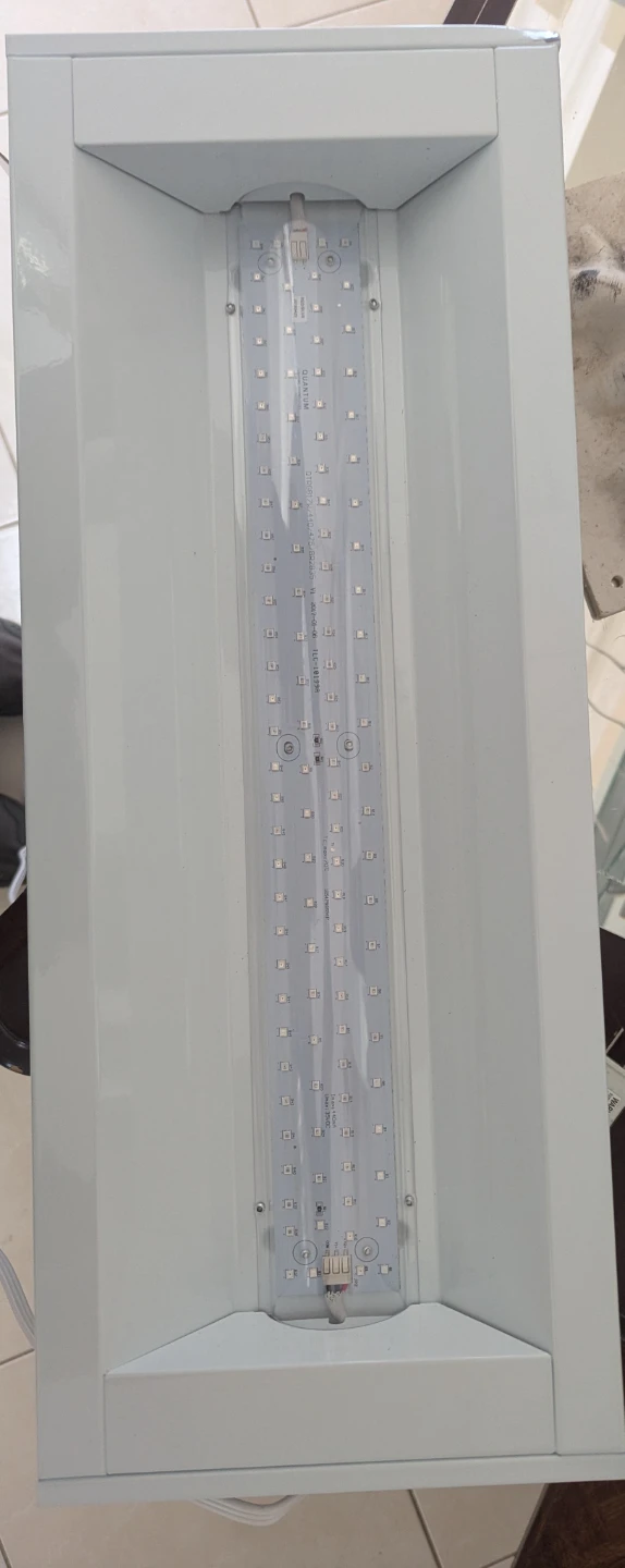 Innova LED Grow Light - photo 2
