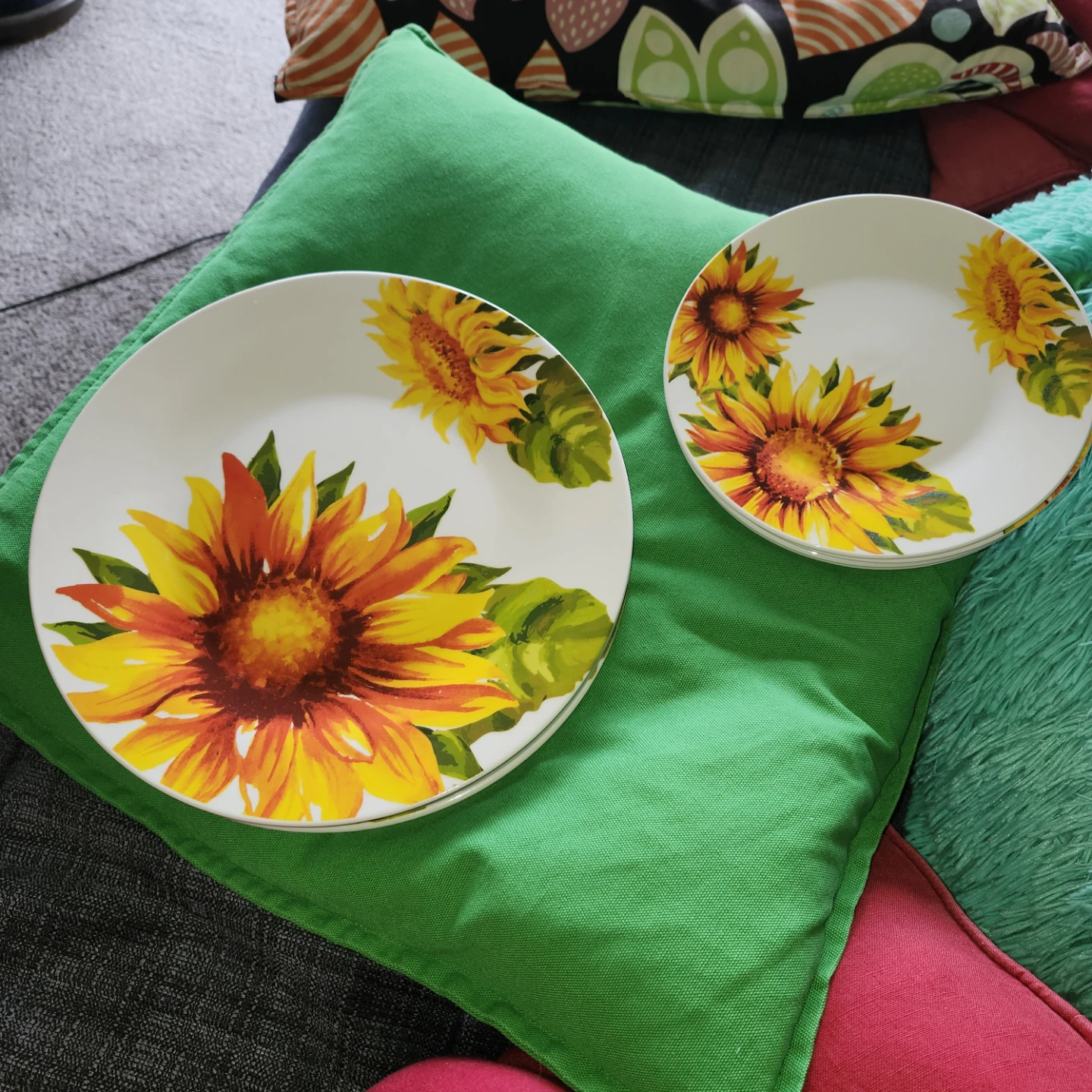 Royal Norfolk Sunflower Plates Set - photo 2