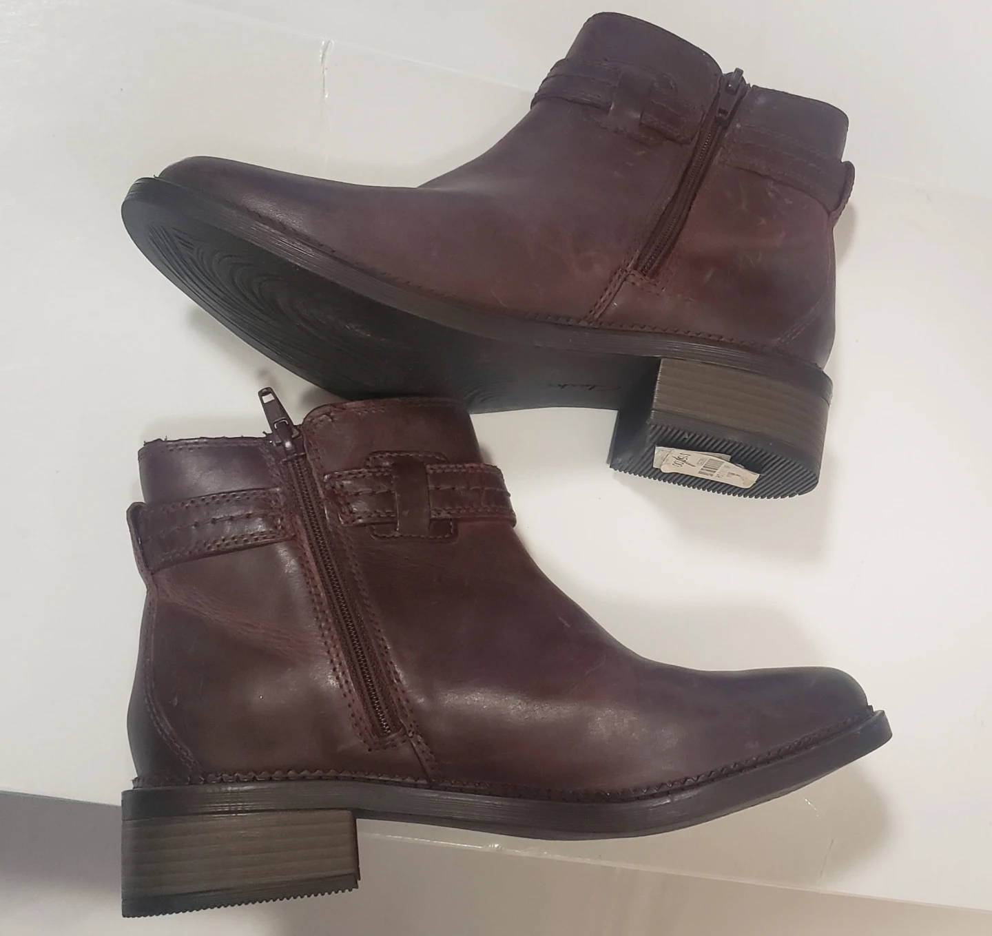 Brand new Women's Leather Ankle Boots 7.5