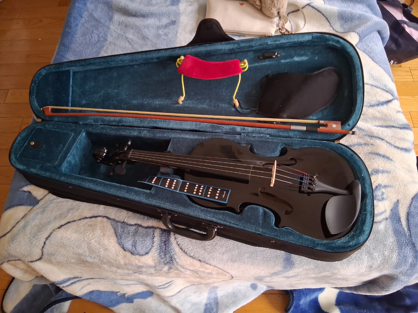 Black Violin with Case and Bow - photo 2