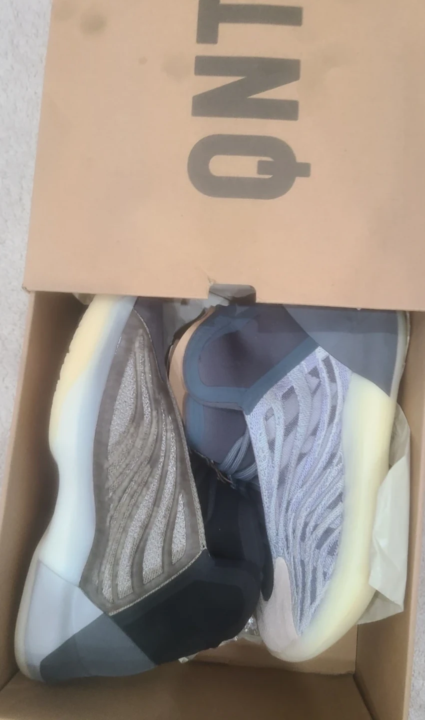 Yeezy QNTM Mismatched Size 6.5 and 8.5 Brand New - photo 2