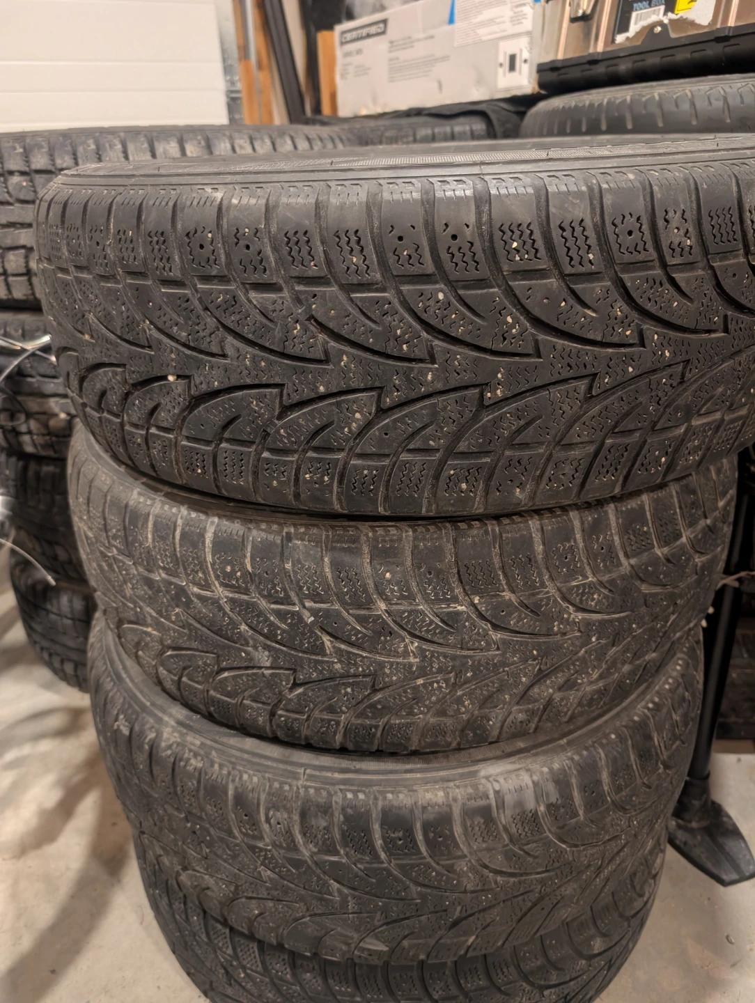 Tires 225/65 R16