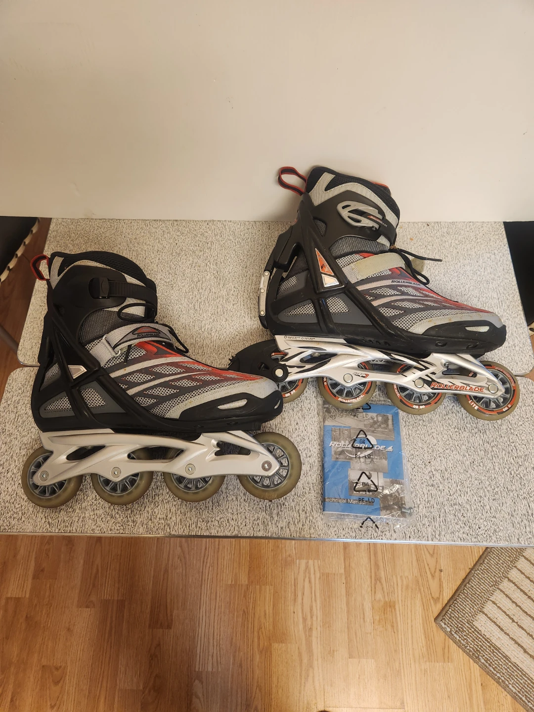 "NEW" Mens Astro Rollerblades Size 11