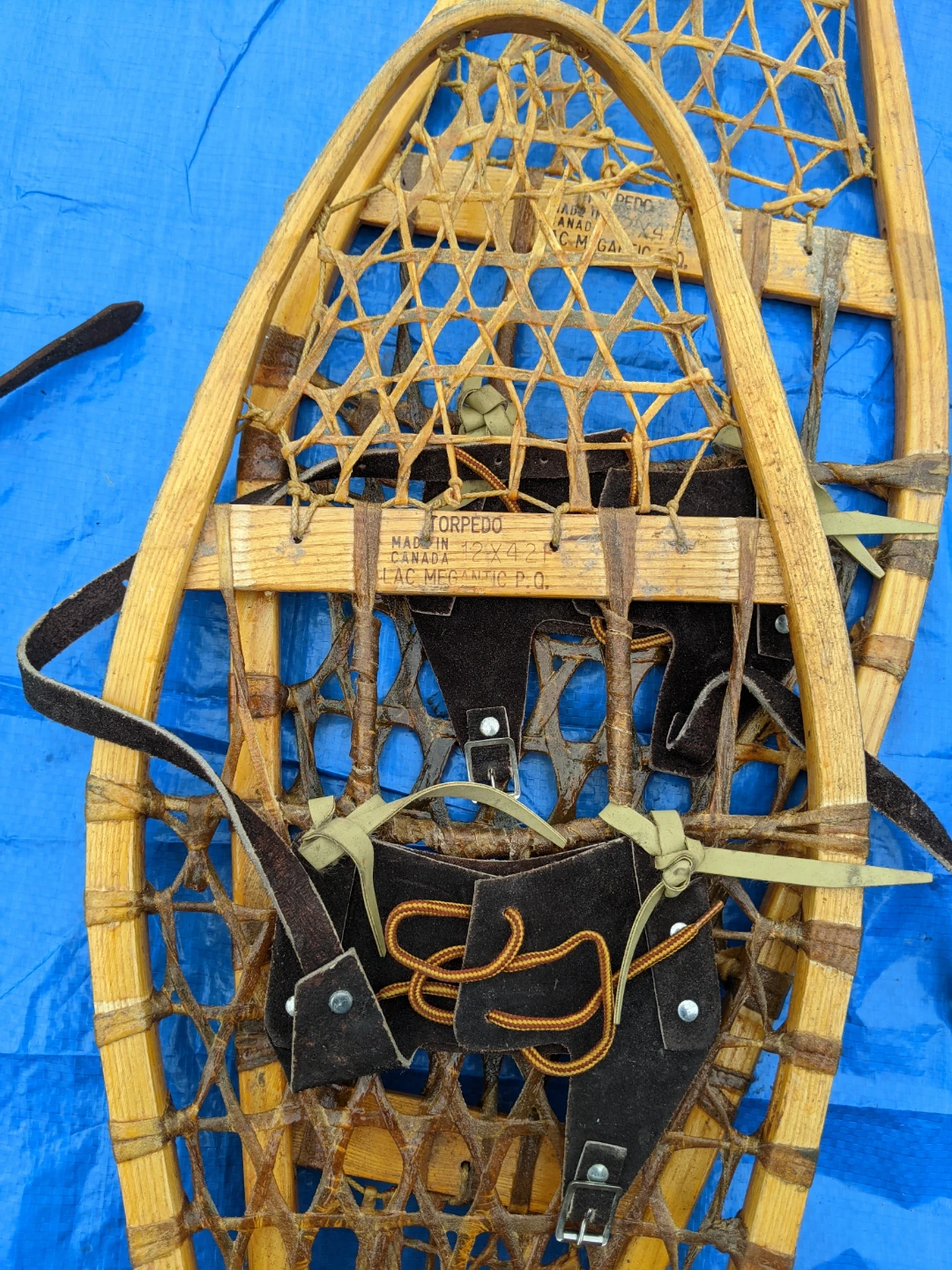 🌱2 pairs of Vintage adult snowshoes - photo 3